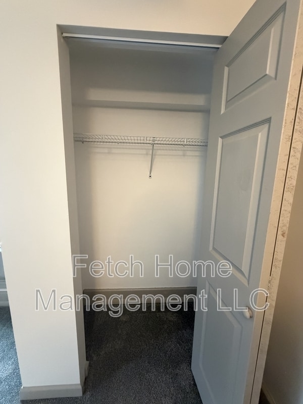 Building Photo - 34 N Lee St