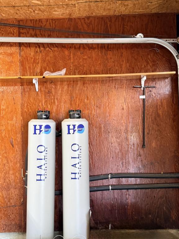 Building Photo - 3807 Longridge Dr