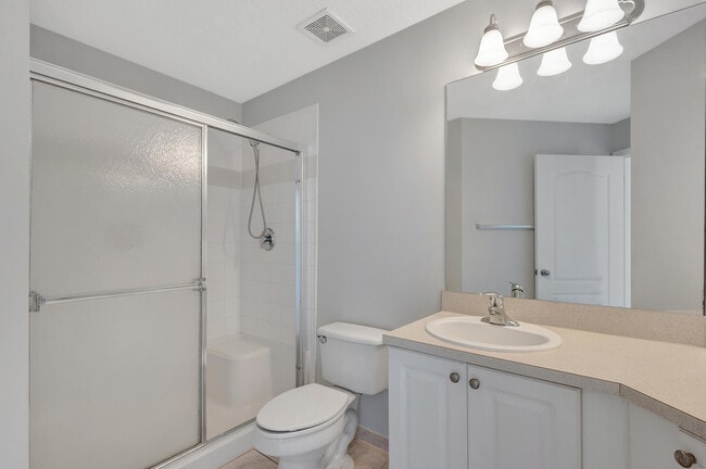Building Photo - 11020 Legacy Dr