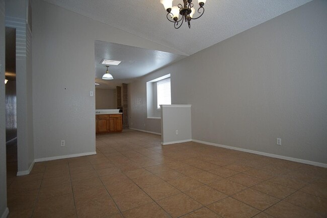 Building Photo - 1417 Desierto Rico Ave