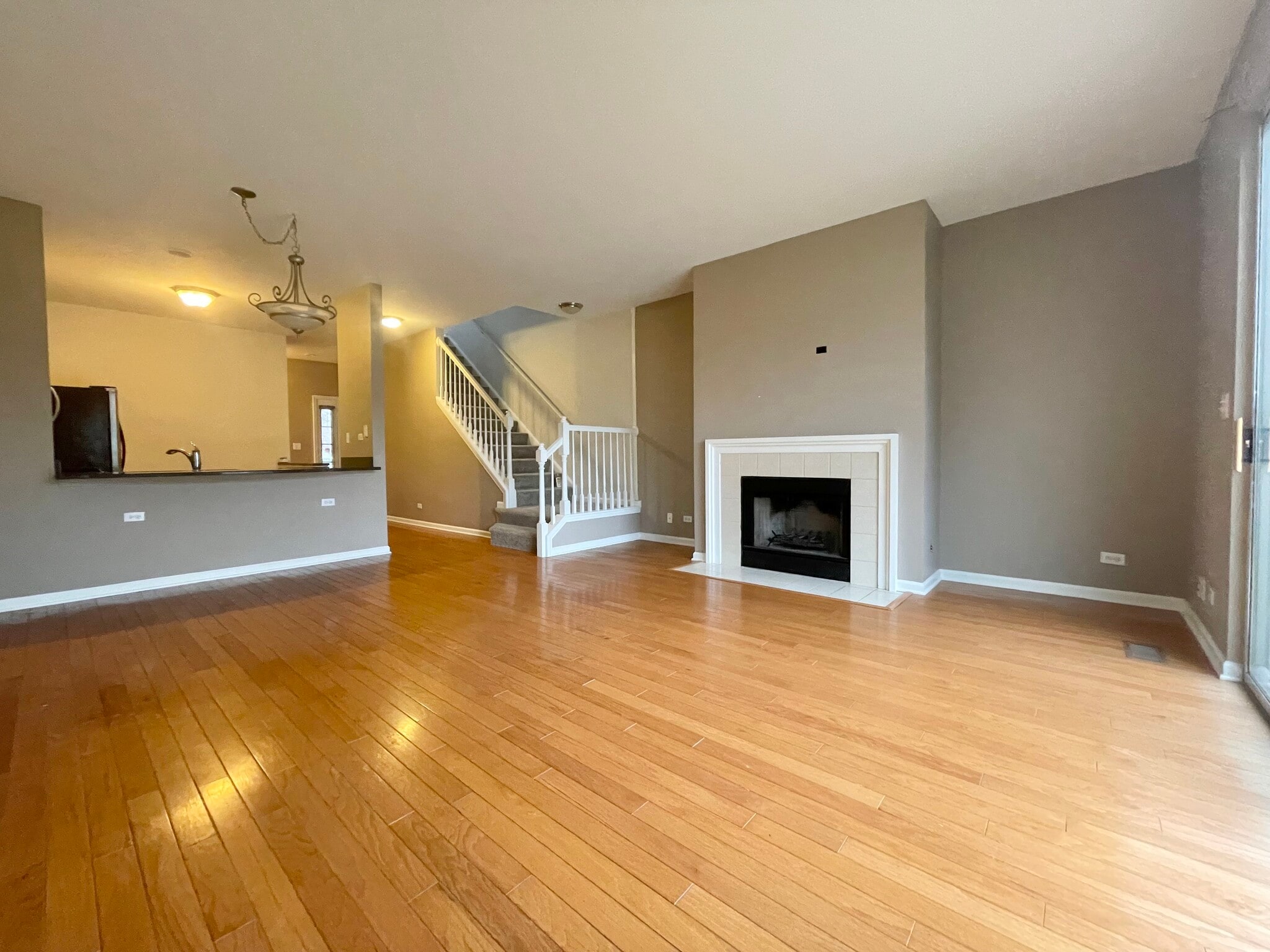 Building Photo - 2809 Odlum Dr