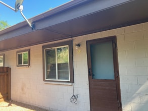 Building Photo - 3 Arapahoe Pl