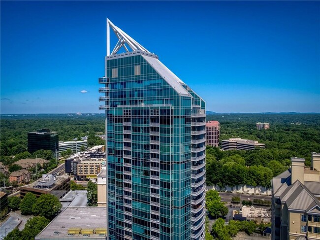 Building Photo - 3338 Peachtree Rd NE