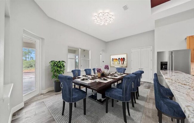 Building Photo - 4730 Mooney Ln