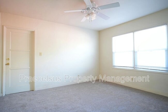 Building Photo - 5021 Garfield St