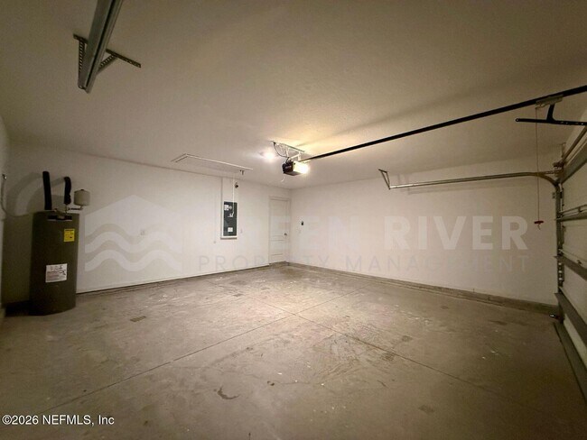 Building Photo - 2038 Garrison Wy