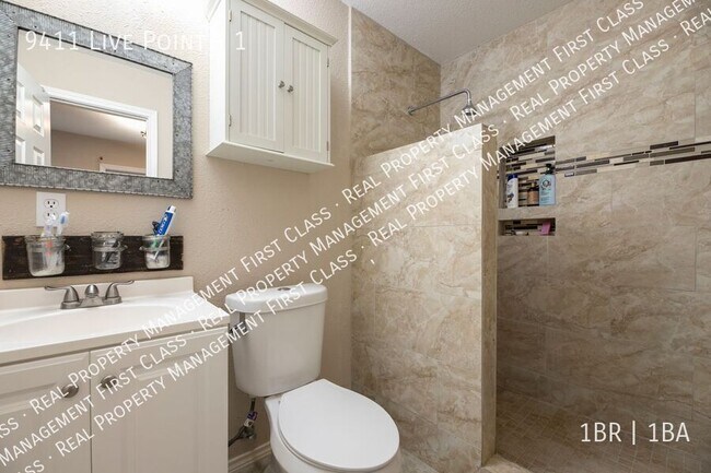 Building Photo - 9411 Live Point