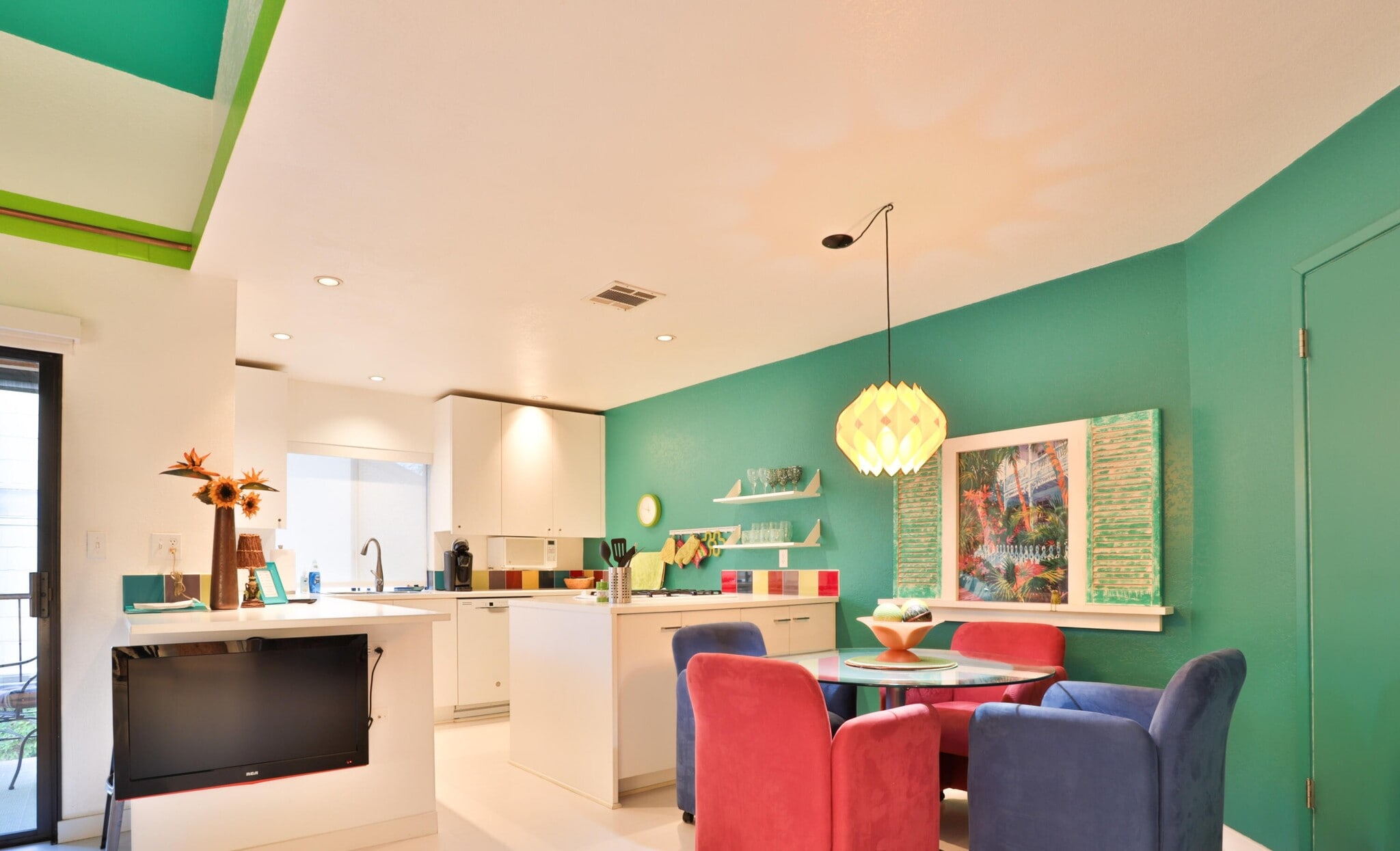 Kitchen/Dining - 48255 Monroe St