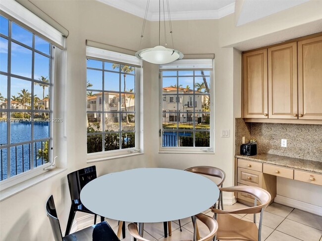 Building Photo - 20780 NE 32nd Ave