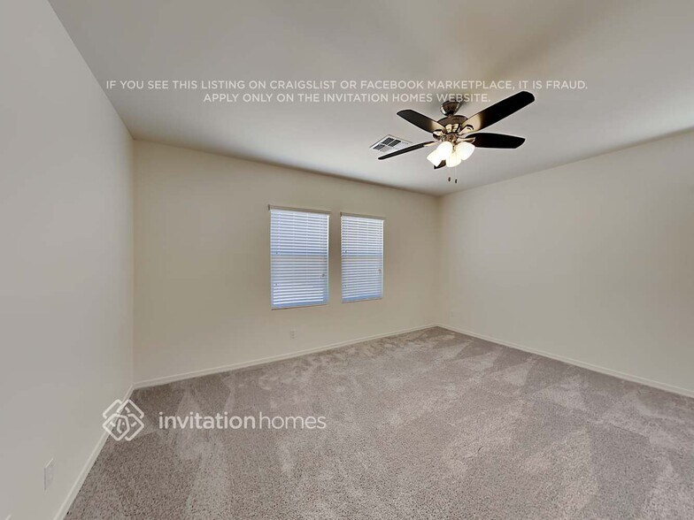 Building Photo - 35562 W Santa Clara Ave