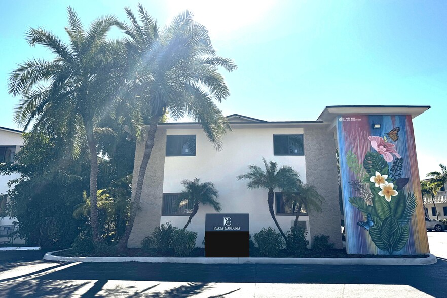 Entrance to Community - Plaza Gardenia Apartments