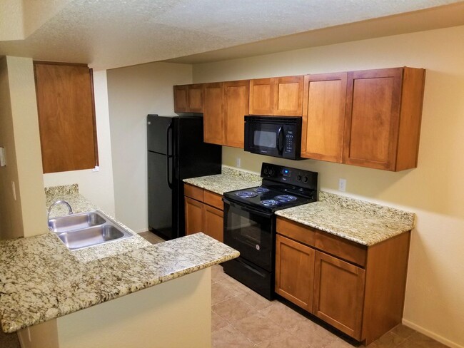 Building Photo - Upgraded West-Flagstaff Condo in the Arbor...