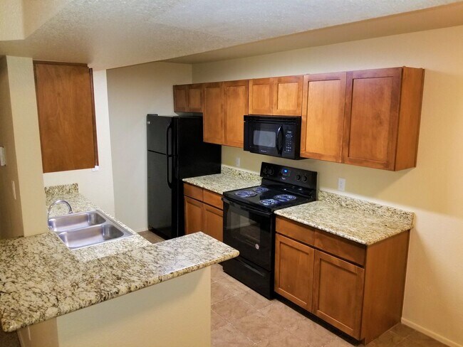 Building Photo - Upgraded West-Flagstaff Condo in the Arbors - 2 Bed, 2 Bath - NO Students & NO Pets! - Avail. NOW!!
