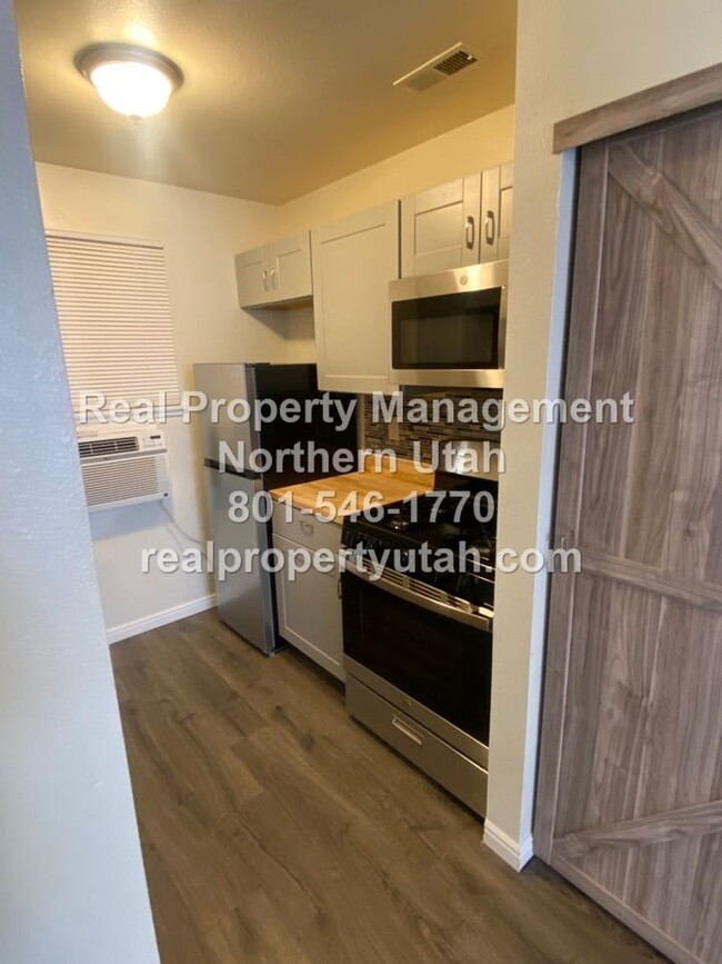 Building Photo - 2-Bedroom Condo in Ogden Coming Soon!