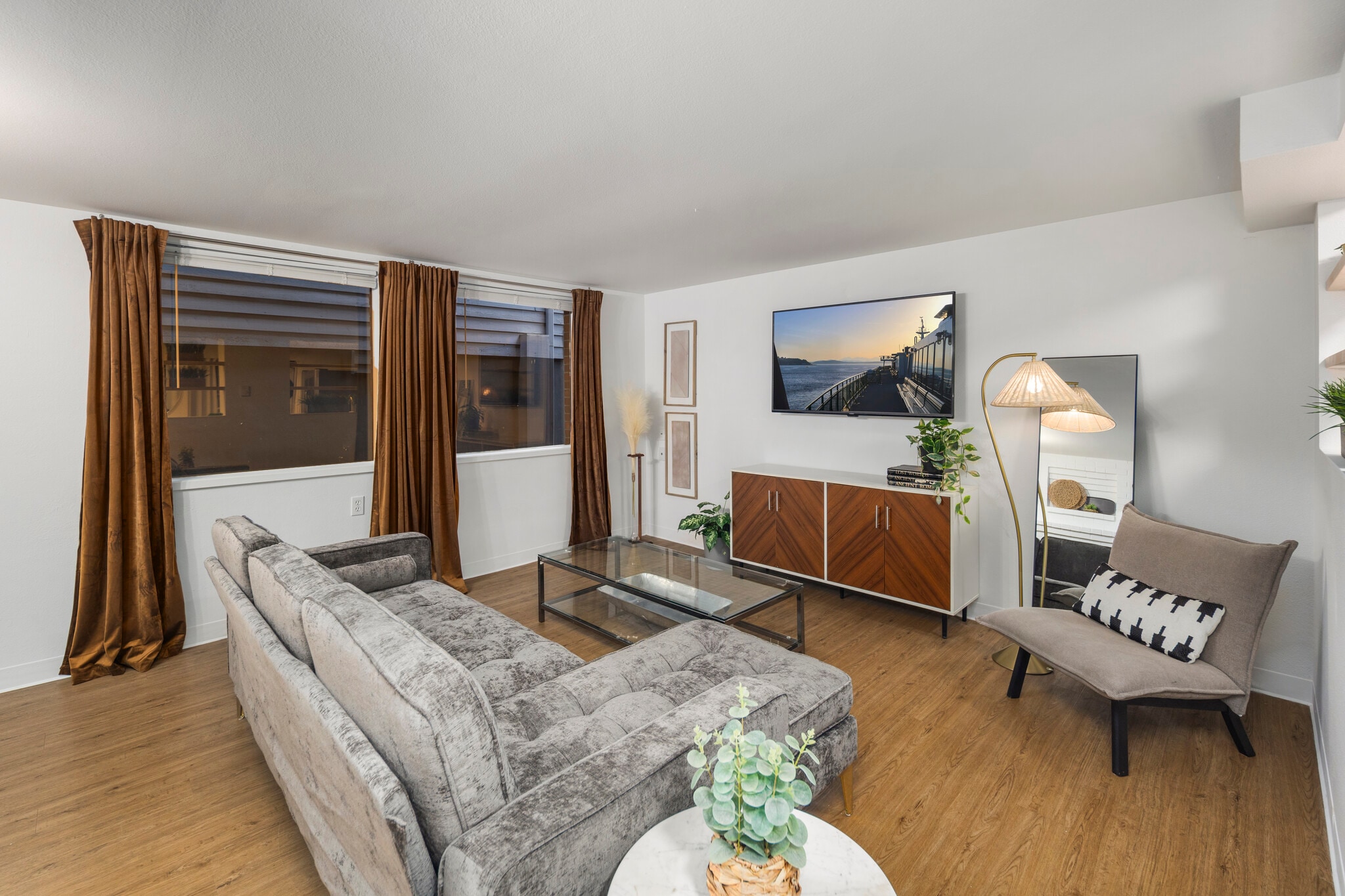 Building Photo - 9301 Linden Ave N