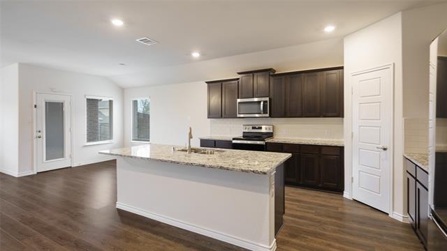 Building Photo - 1100 Bois D'Arc Ln