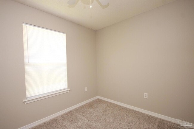 Building Photo - 1077 Antigua Cir