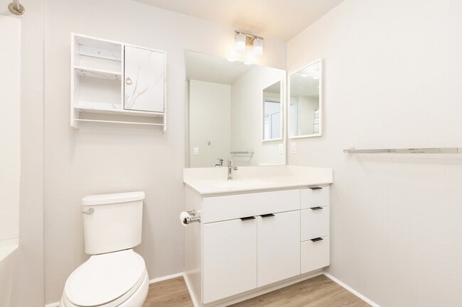 Building Photo - 91-3575-3575 Kamolehonua St