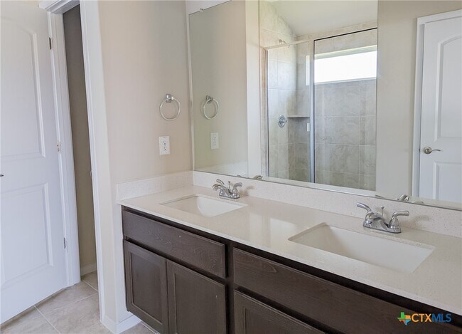 Building Photo - 139 Spiny Lizard Ln