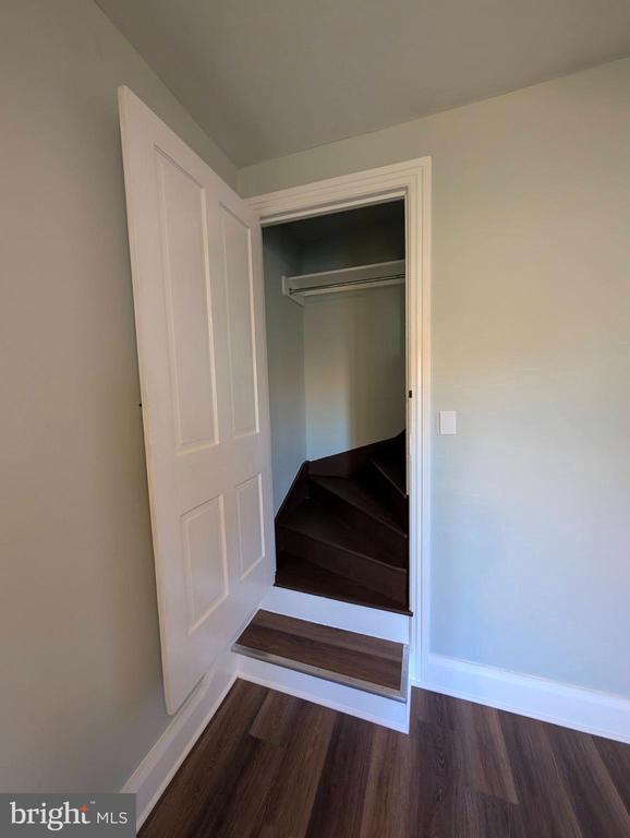 Building Photo - 222 Baltimore St