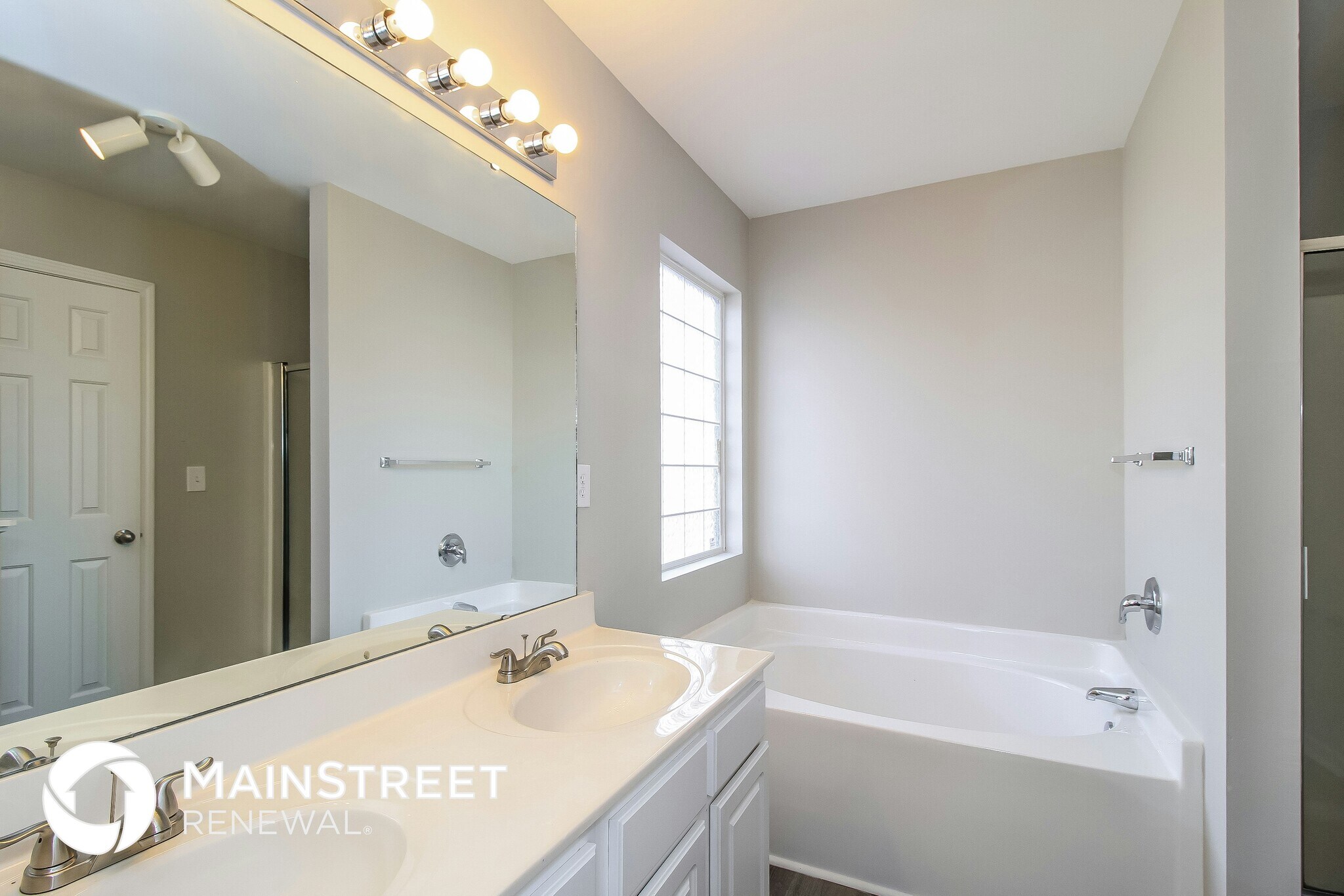 Building Photo - 4650 Lauren Woods Ct