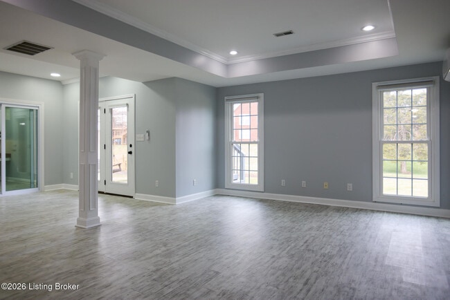 Building Photo - 4421 Sycamore Forest Pl