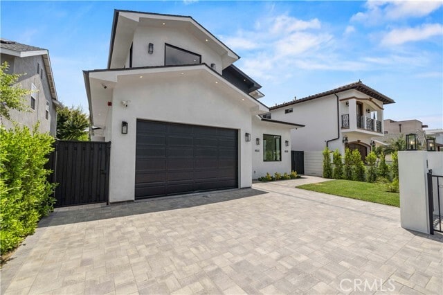 Building Photo - 4532 Katherine Ave