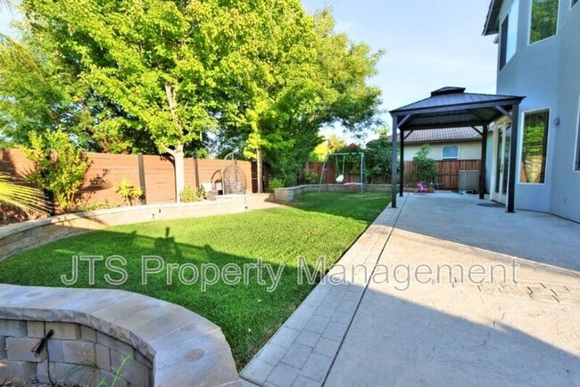 Building Photo - 5602 Jerry Litell Way