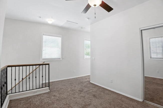 Building Photo - 4212 E Jasper Dr