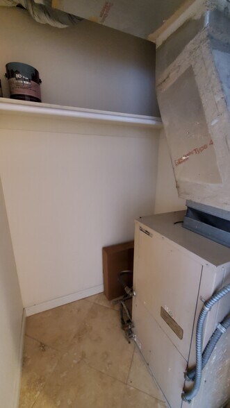 Building Photo - 500 N St