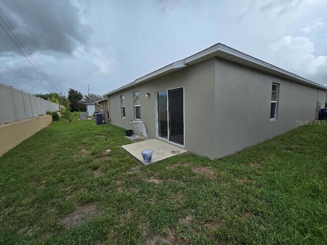 Building Photo - 3683 Julius Estates Blvd