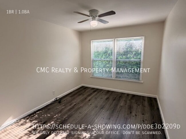 Building Photo - 4518 N Banner Dr