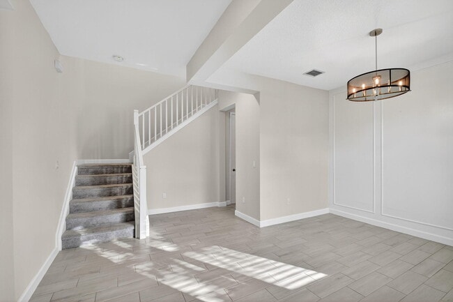 Building Photo - 4839 Navali Dr