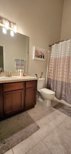 Building Photo - 27604 Pleasure Ride Loop