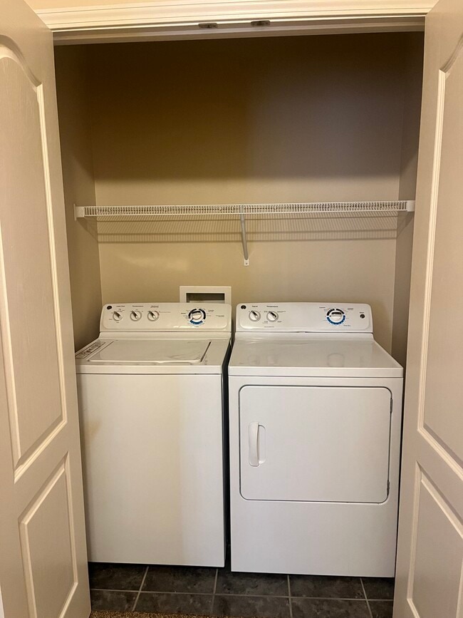 Building Photo - 202 Bella Sera Ln