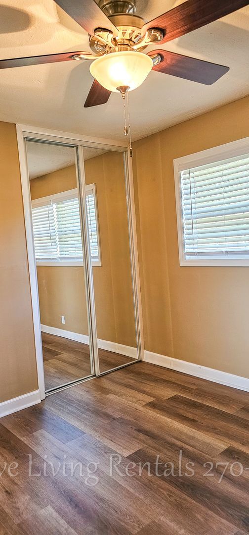 Building Photo - Stunning River & Mountain Views in South Pittsburg, Tennessee