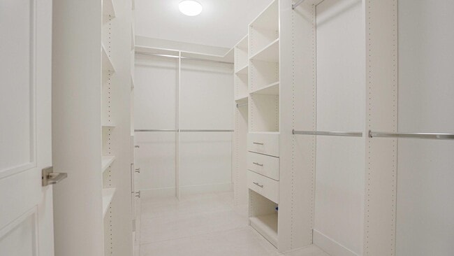 Building Photo - 155 E Boca Raton Rd