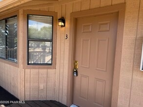 Building Photo - 410 Madison Ave