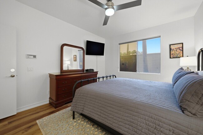 Building Photo - 55359 Winged Foot