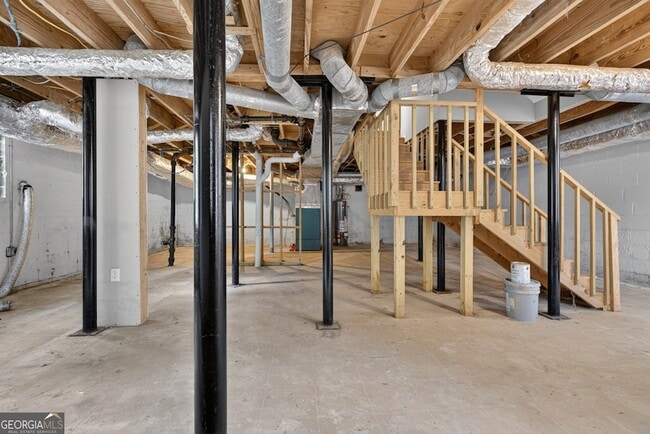 Building Photo - 4854 Springfield Dr