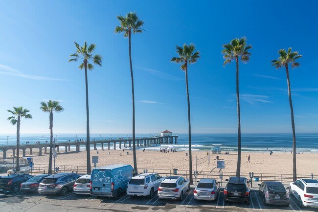 Building Photo - Warm & Inviting Manhattan Beach Rental Home!