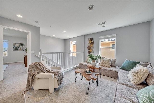 Building Photo - 7265 Enclave Dr