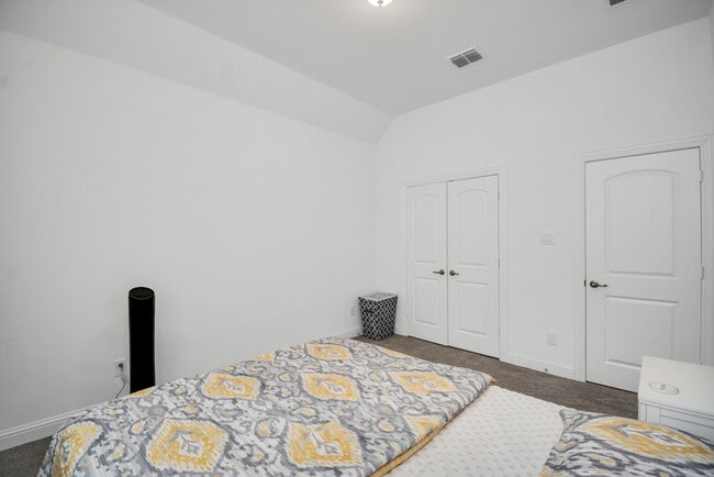 Building Photo - 21302 Rose Loch Ln