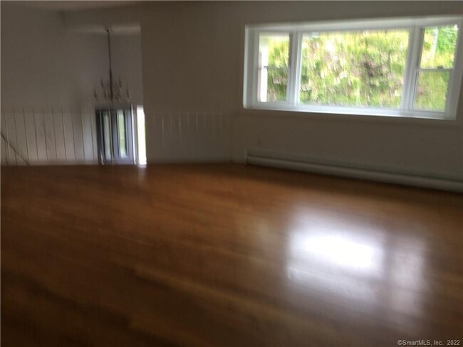 Building Photo - 17 Cottontail Rd