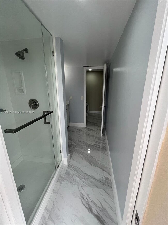 Building Photo - 5416 Eagle Lake Dr