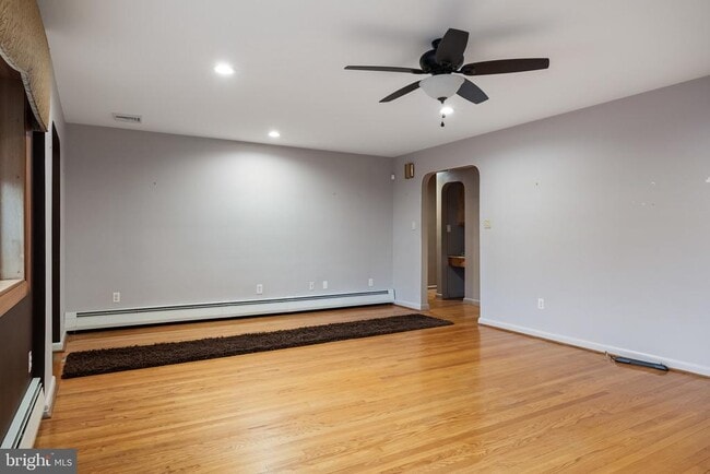 Building Photo - 55 E Evesham Rd