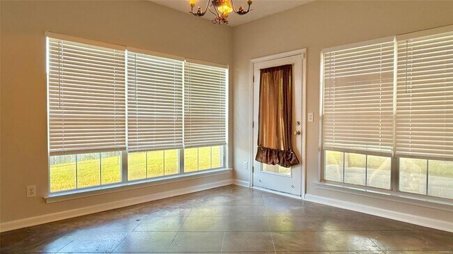 Building Photo - 9505 Greythorne Ct