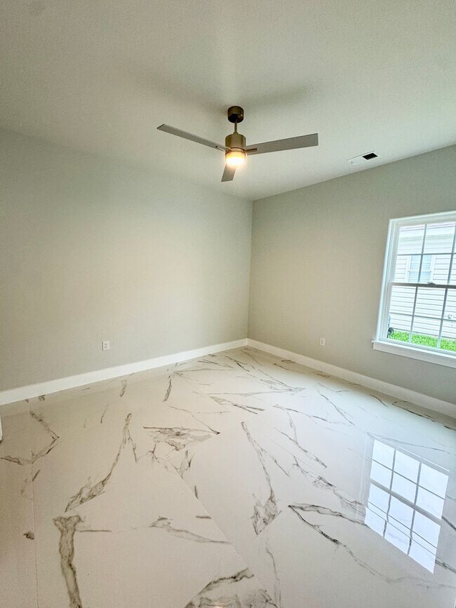 Building Photo - LOOK AT THIS ONE! BEAUTIFUL home with a pond view right outside the back patio!