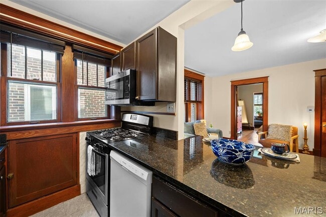 Building Photo - Magnolia 4-Plex