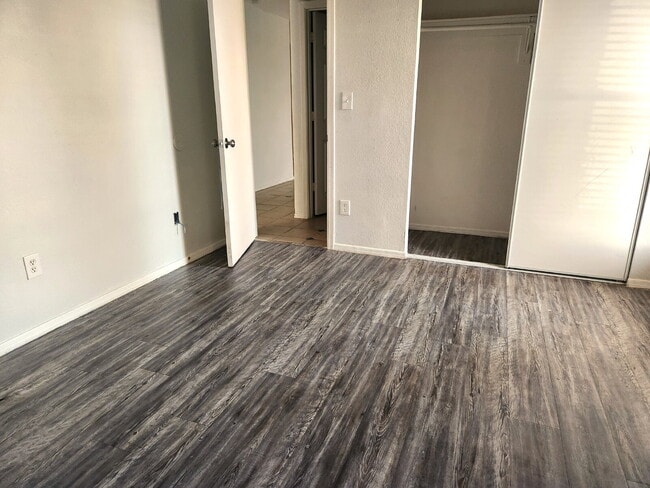 Building Photo - FIRST FLOOR LIVING WITH OPEN KITCHEN, DEN & CARPORT – GCU ACCESS